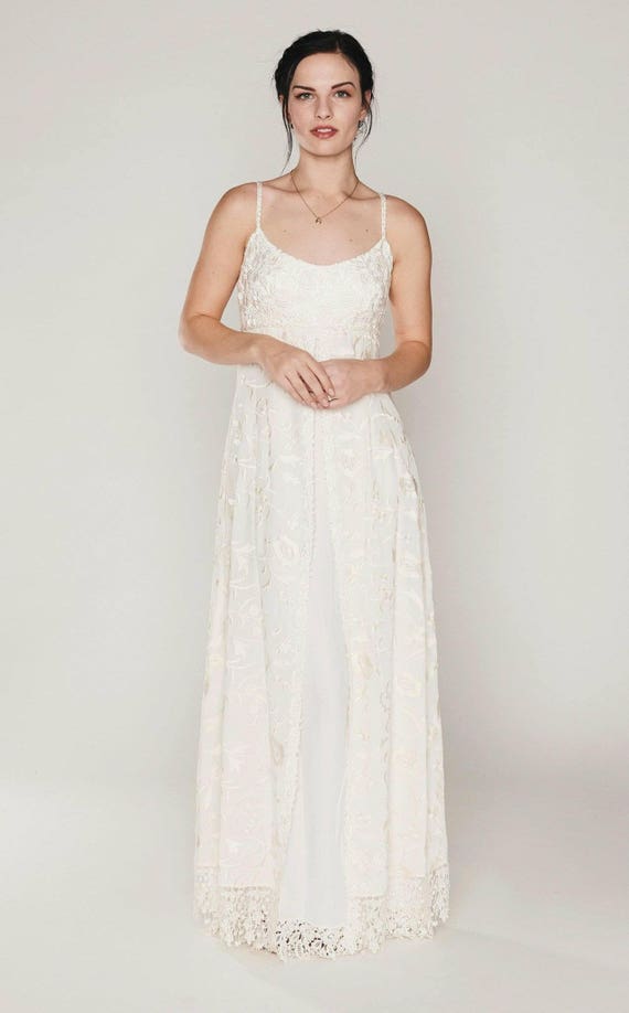 simple and casual wedding dresses