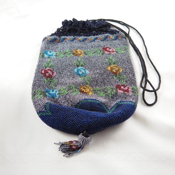Antique Victorian Beaded Reticule with Blue Beads… - image 3