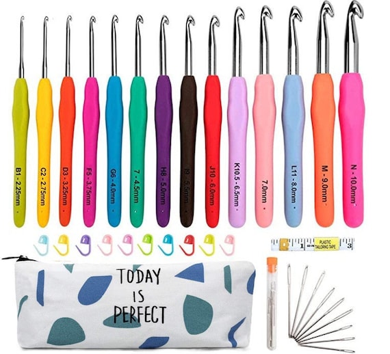 14 Pcs Aluminum Crochet Hooks Kit With Bag Soft Handles Yarn Knitting  Needles Set for Sweater DIY Weave Craft Hand Sewing Tools7025-2 