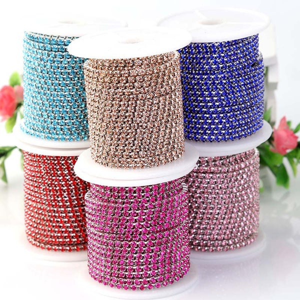 2 Yards 2-4mm Strass-Close Trim-Cup-Kette, Silber-Einstellung, Einreihig, 14 Farben, Großhandel Günstige & hohe Qualität (7000-47)