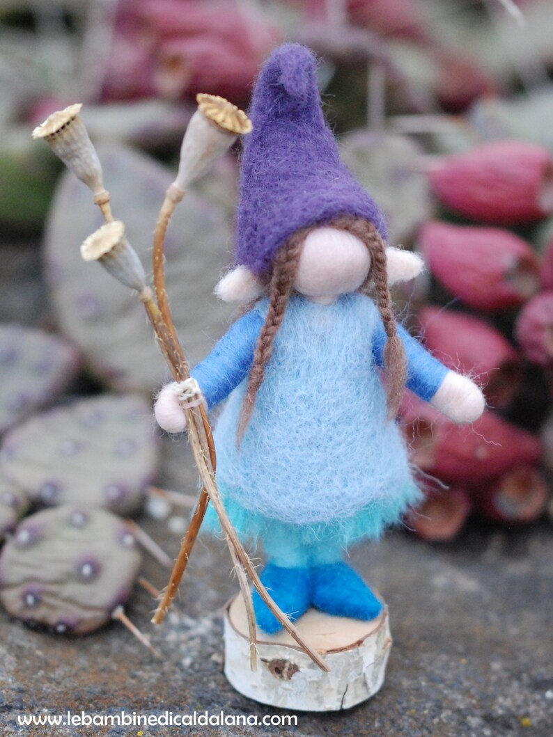 Elf, fairytale wool, Wladorf inspiration, home decoration, corner of the seasons, undergrowth image 7