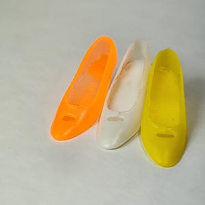vintage barbie francie schuhe ausgeschnitten