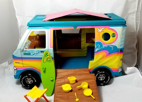 barbie beach bus