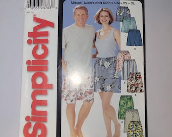 Simplicity 5539 Shorts Sewing Pattern, XS-XL