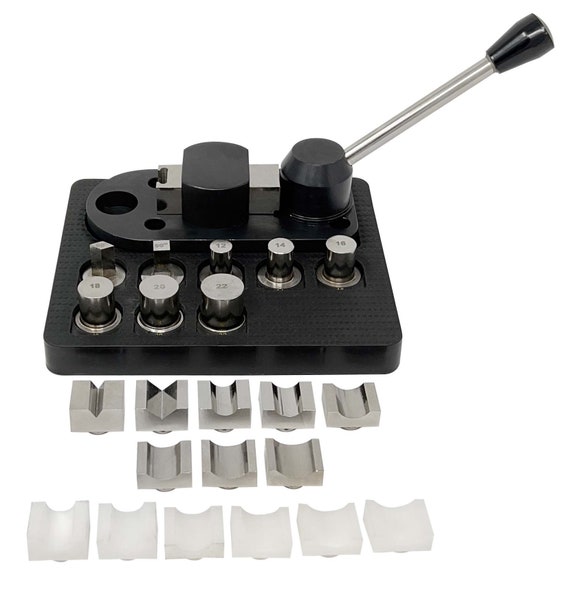 Potter USA - This is a picture of our Deluxe Bracelet Bender kit
