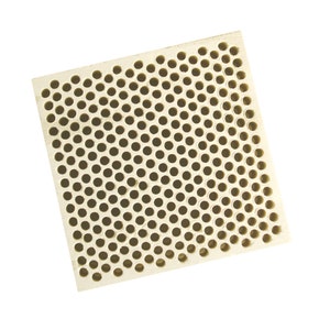 Quadrato di saldatura a blocchi ceramici a nido d&#39;ape 50 x 50 x 12,5 mm con 294 fori (diametro 2 mm) - SOLD-0060
