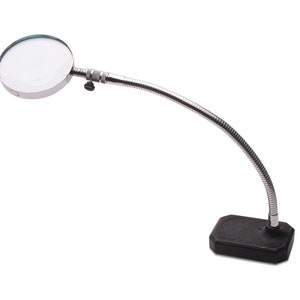 DMC Mini Magnifying Glass to Clip, Magnifier for Cross Stitch, Embroidery,  Sewing, Mini Loupe Amovible 