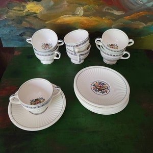 Wedgwood Trentham Etruria England, USA Patent August 1, 1922, set of 7 double handled cups and underplates.