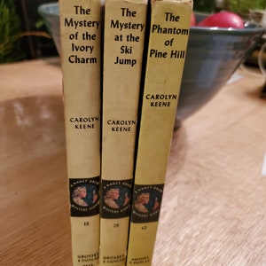 Vintage Nancy Drew Mystery stories by Carolyn Keene published by Grosset & Dunlap