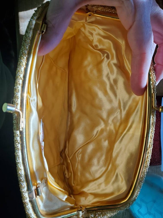 La Regale,  Ltd. Gold oval beaded evening bag, le… - image 9