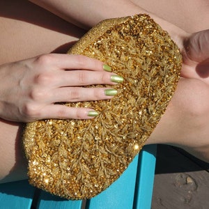 la regale clutch