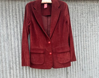Vintage 1970s Fitted Burgundy Corduroy Jacket Size Small / Vintage Blazer