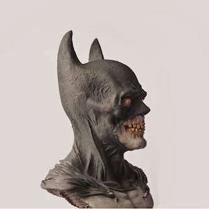 Zombie bust inspired comics, limited edition skull horror undead sculpture figurine statue dark bat blood