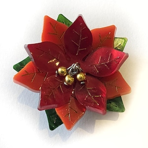 Handmade Poinsettia Button Cover, Christmas Flower Button Accessory, Festive Holiday Clothing Detail, Unique Handmade Gift