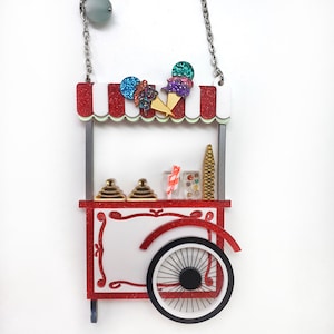 レーザーカットアクリルとプレキシガラス製のロングアイスクリームカートネックレス