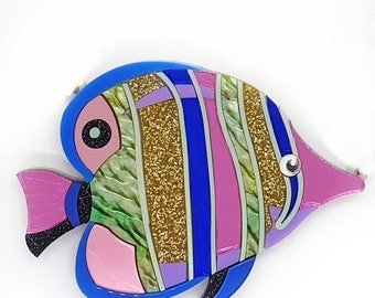 Broche poissons tropicaux en acrylique et plexiglas découpés au laser