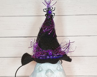 Witch hat for small pets. Photo props for Hedgehogs, Chinchilla, Ferret, Guinea Pig, Cats or Small Dogs.