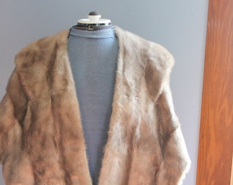 Vintage Evans Fur Blond Mink Coat Cape Shawl / Stole, Fur Coat - Winter Wedding Style - V.O.B. 'Exclusive at Lasalles'