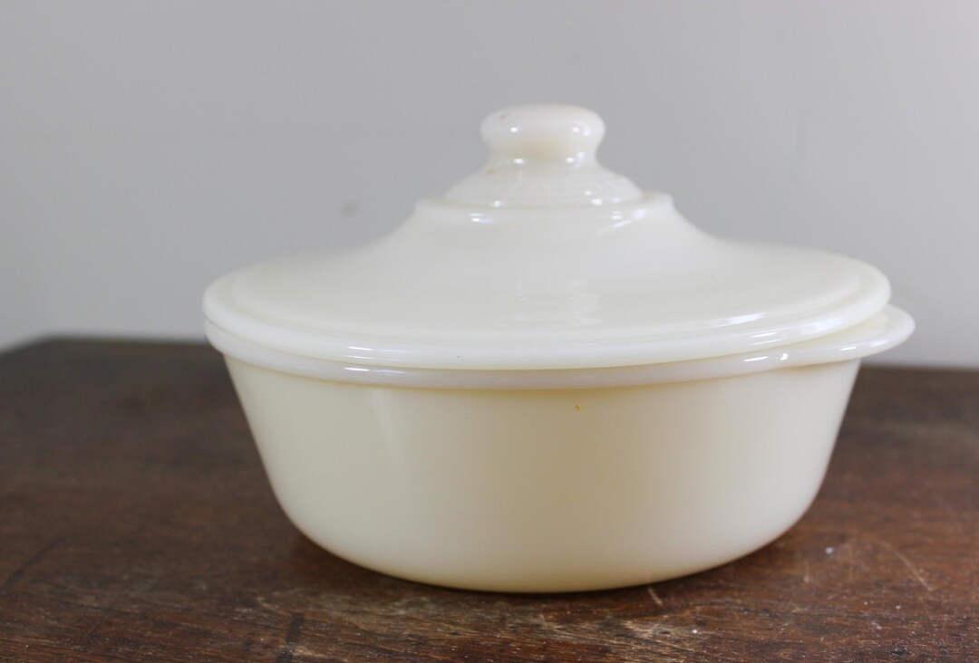 White Ivory Glass Fire King Covered Casserole Dish Scroll Pattern
