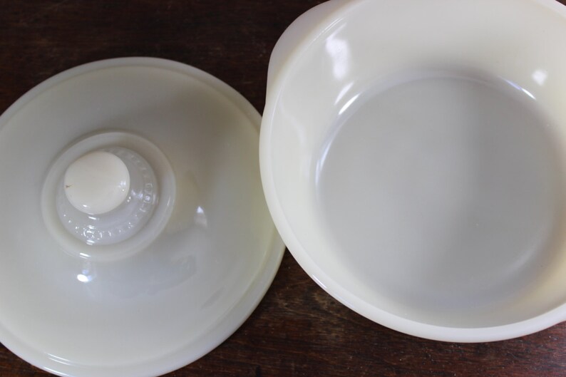 White Ivory Glass Fire King Covered Casserole Dish Scroll Pattern