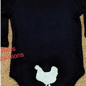 Raten Sie, was Huhn Hintern, lustige Baby Onesies, süßes Huhn, lustiger Strampelanzug, doppelseitiger Strampelanzug, Geschenk für Baby