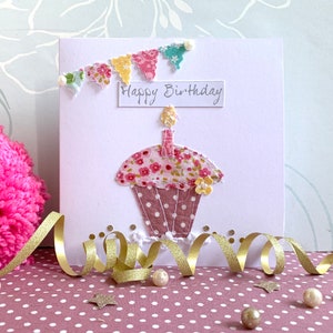 Carte d’anniversaire de Cupcake faite à la main