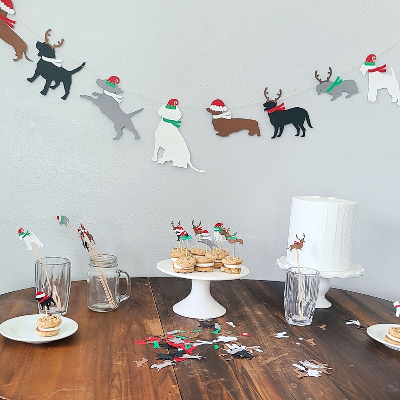 Holiday Dog or Cat Garland image 1