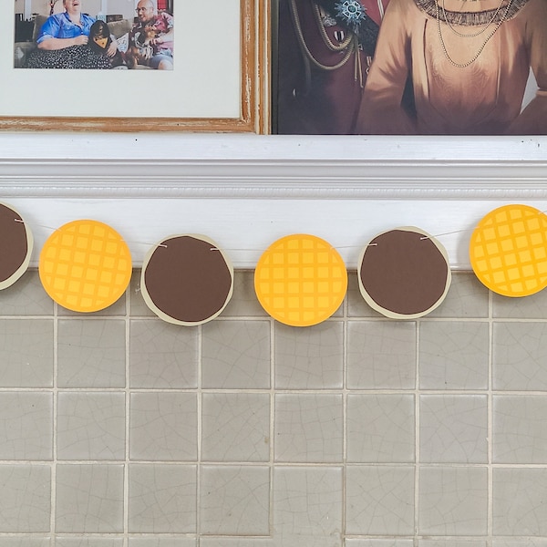 Pancake & Waffle Garland