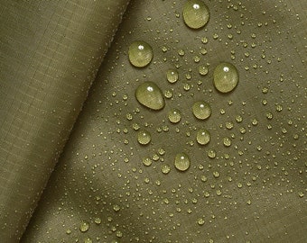 Ottertex® Nylon Ripstop (revestido com PU) 70 Denier 100% Nylon 62/62" Tecido impermeável de largura BTY Verde Exército
