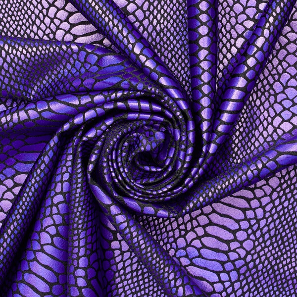 Snake Scale Hologram Tricot Foil Fabric - Noir Violet Stretchy 60 » par verge