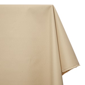 Ottertex™ Tela de lona beige impermeable para exteriores de 60&quot; de ancho, 600 denier cortada a medida