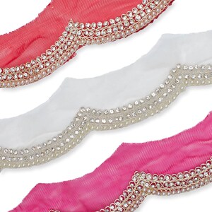 3 inch geschulpte koninklijke strass-kralen en metallic koord op polyester gaasrand voor naaien, knutselen of stofferen - 9,8 yards (9 meter)