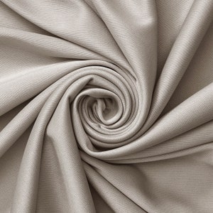 Interlock-foder i polystretchtyg 70 denier 60" bred, såld BTY - Silver
