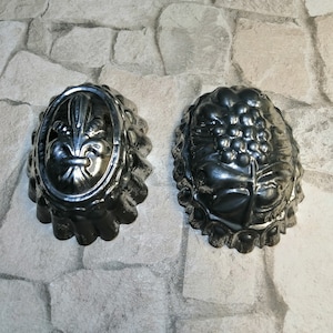 Vintage Pastry Tin Molds - Set of 2 Fluted Baking Tin Molds, Old Cupcake Tins, Kitchen Decor, Metal Tiny Cake Forms, Christmas gift