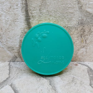 EN VENTE Boîte à bonbons VINTAGE Boîte en plastique menthol fabriquée en Bulgarie Boîtes à bonbons rares Livraison gratuite avec suivi