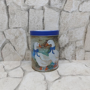 Vintage Geese Nesting Tin: Empty Storage Box