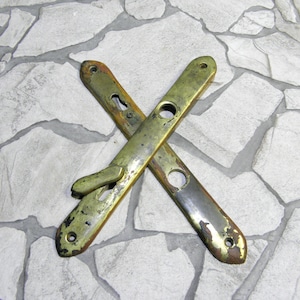 Set aus zwei Vintage Türgriff Knauf Platten - Tür-Hardware-paar - Bronze Tür Schloss Rückenplatten Satz von 2 - schäbige schicke Türschilder