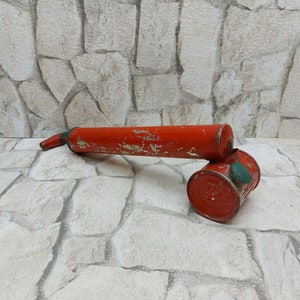 Zum Verkauf Vintage Metallsprüher, Alter Sprüher mit Handflasche, Antiker Metallsprüher, Gartenschuppen-Dekor, Tolles Outdoor-Dekor mit saisonaler Reduktion