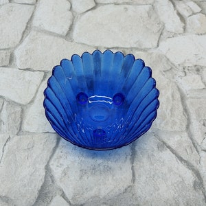Vintage Glass Bowl, Blue Bowl, Serving Bowl, Blue kitchen, Vintage Glassware, Christmas gift, FREE DELIVERY,  New LISTING