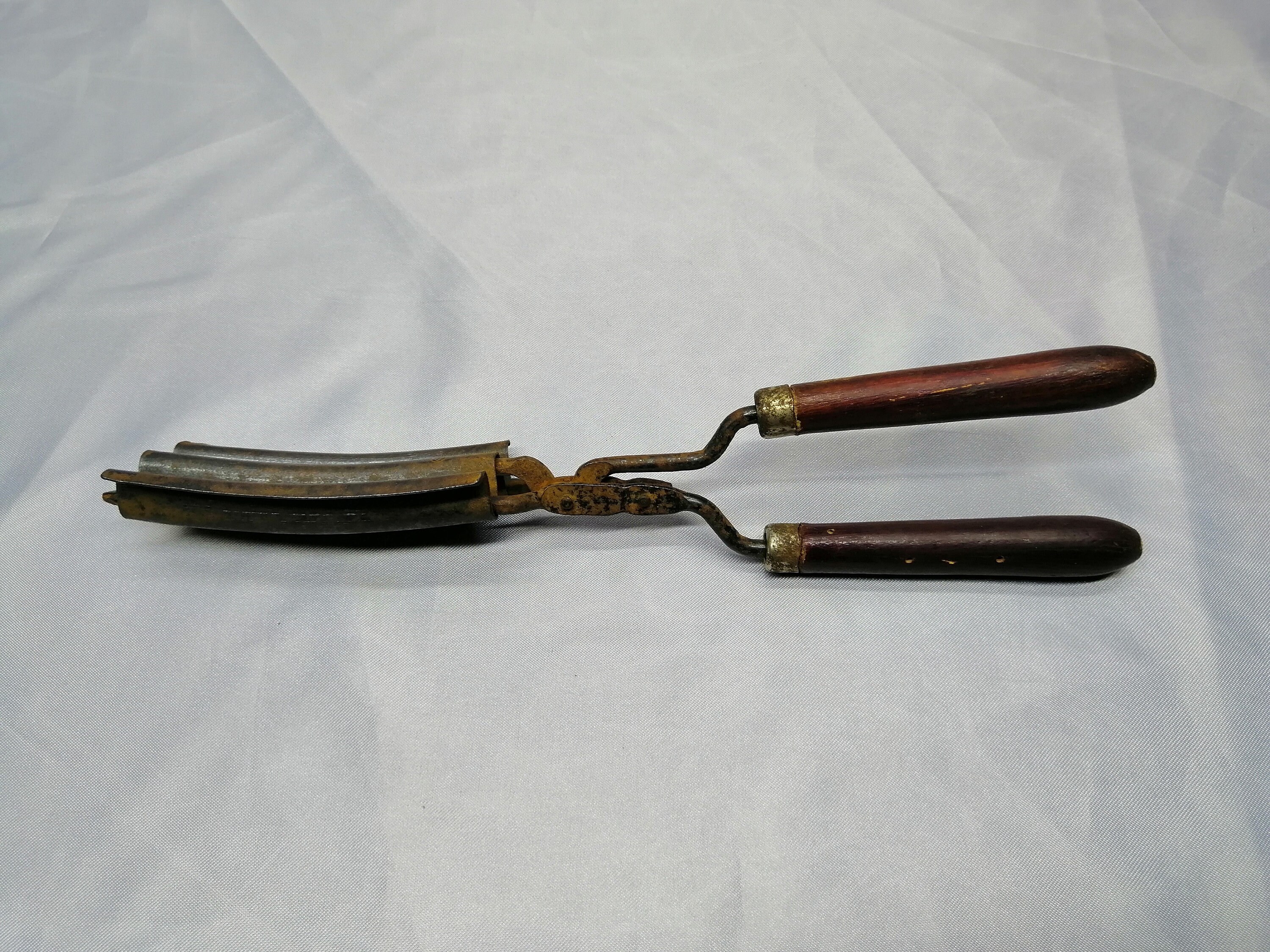 Primitive Hair Crimper Curler de pelo antiguo rizador de Etsy