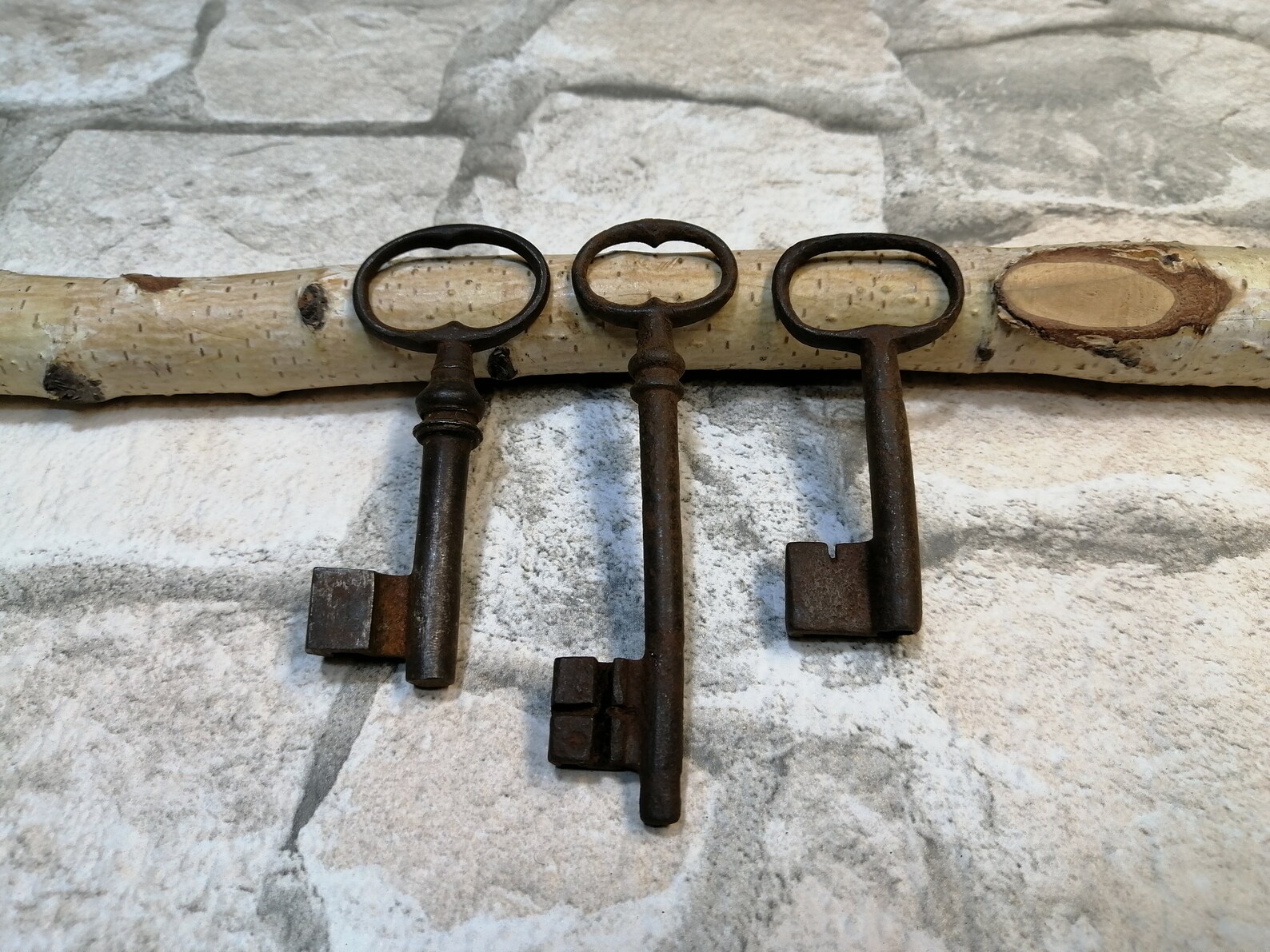 On Sale Old Door Keys Skeleton Keys Lot of 3 Steampunk Keys Etsy