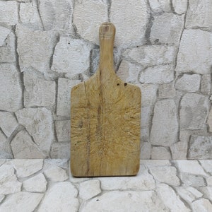Vintage Wood Cutting Board with Handle: Rustic Kitchen Decor