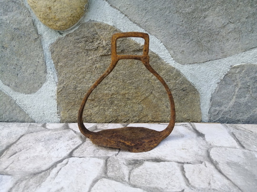 Vintage Iron Stirrup, Antique Metal Stirrup, Horse Stirrup, Equestrian