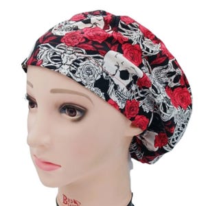 Lustige Frauen-Eurokappen, Skelette mit roten Rosen, Herren-Chirurgenmütze, Traumakappe, OP-Hut, Goth-Medizinische Kappe, schwarze Raben