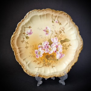 Prato de porcelana antigo de Limoges, 1891-1900: decoração floral pintada à mão, Delinières & Cie France (21 cm)