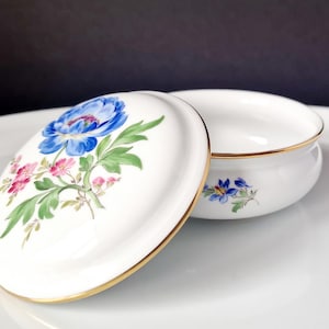 Meissen crossed swords