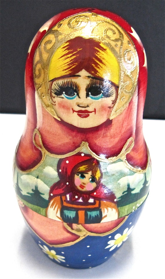 マトリョーシカ ロシア人形 4体セット • 手描きの木製スタッキング人形