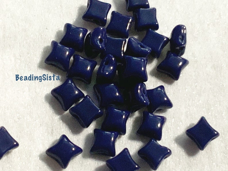 Opaque Navy Blue 30 Piece Bag WibeDuo 2-Hole Bead 8x8mm