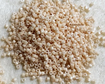 Delica - Ceylon Beige - Seed Beads - Size 11 - Miyuki - 5 Gram - Tube - DB205-50