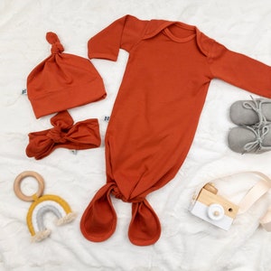 Burnt orange knotted baby gown with top knot hat or headband, baby girl or boy coming home outfit image 1